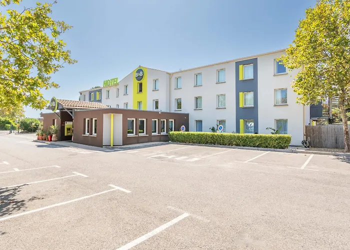 B&B Hôtel Toulon Ollioules