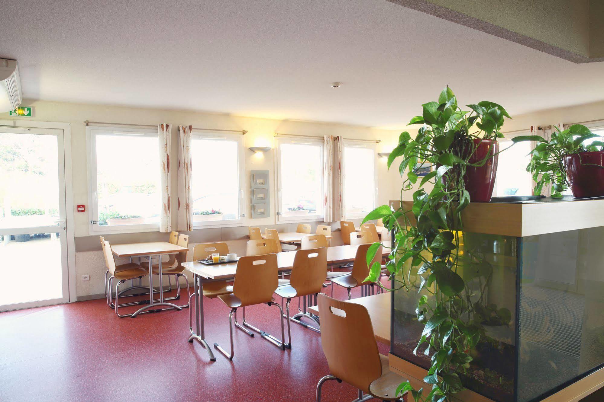 Toulon Hotel